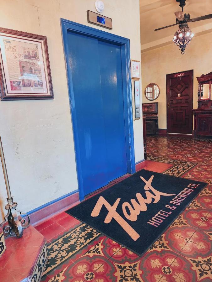 The Faust Hotel New Braunfels Exterior photo
